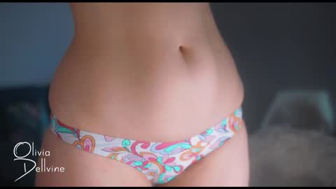 Olivia online show from March 31, 1:39 am