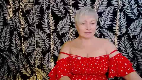 Snapshot of oliviaoskar_ chatting on September 13, 11:56 am Kelly online show from September 13, 11:56 am