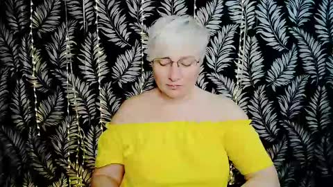 Kelly online show from May 23, 11:06 am