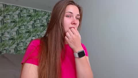 Olivia online show from September 29, 6:12 am