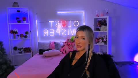 Olivia online show from January 15, 11:32 am