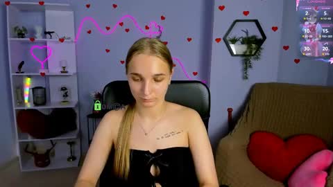 Ollivia online show from June 9, 7:19 am