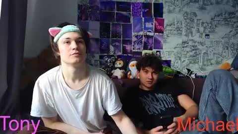 Tony online show from February 4, 9:24 am