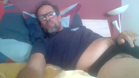 olover online show from October 15, 6:16 am