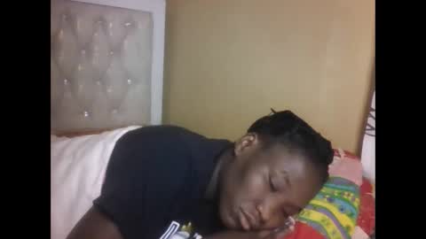 olwami4 online show from December 16, 2:19 am