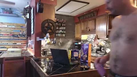 Norm online show from October 25, 8:31 pm