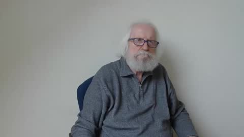 Snapshot of onanister chatting on February 26, 1:54 pm Somewhere over the rainbow online show from February 26, 1:54 pm