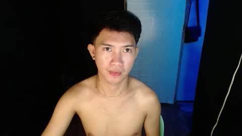 Wyn Will serve you and be your slave online show from January 18, 6:50 pm