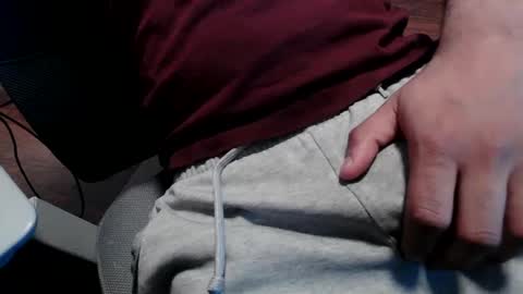 Snapshot of onepumpchump42069 chatting on September 18, 5:22 am onepumpchump42069 online show from September 18, 5:22 am