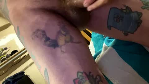 onesmallweenie online show from September 18, 1:42 am