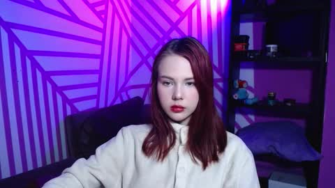 onessandra online show from September 18, 2:59 am