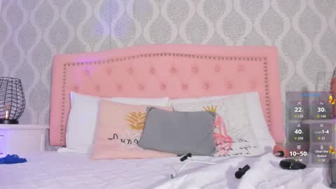 Only online show from October 27, 9:48 pm