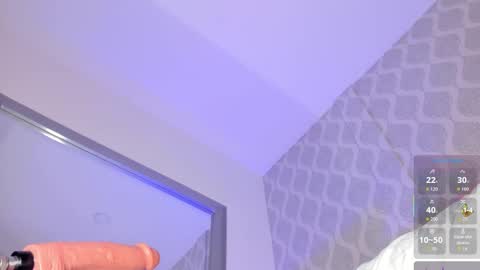 Only online show from October 17, 10:47 pm