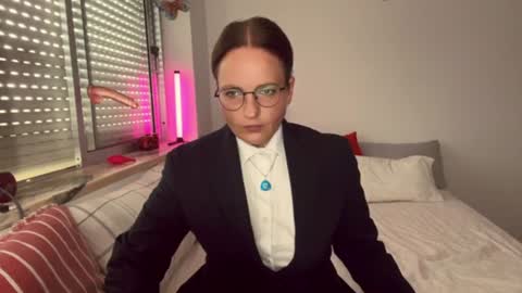 The cutest model on this site online show from June 22, 6:48 pm
