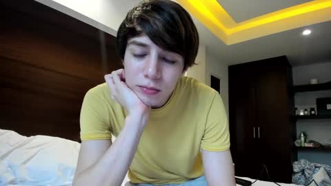 Snapshot of onlysergio chatting on December 10, 11:08 pm Sergio online show from December 10, 11:08 pm