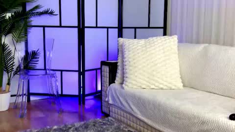 Xandra online show from November 16, 6:15 am