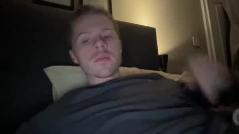 onnmyownface online show from October 26, 6:40 pm