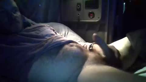 onthemove03 online show from March 16, 5:21 am