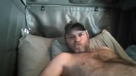 onthemove03 online show from November 23, 3:54 pm