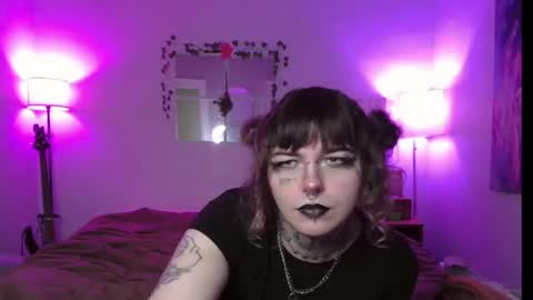 onyx_black666 online show from June 19, 4:51 am