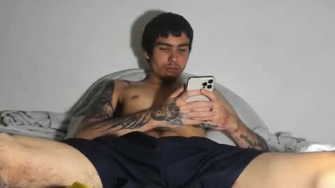 onzas_ online show from March 4, 8:50 pm