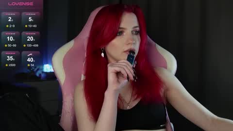 Hannah online show from November 17, 3:14 pm