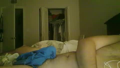 Snapshot of orange22boi chatting on October 1, 4:33 am orange22boi online show from October 1, 4:33 am