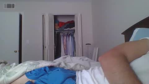 Snapshot of orange22boi chatting on September 14, 4:19 pm orange22boi online show from September 14, 4:19 pm