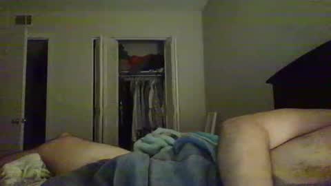 Snapshot of orange22boi chatting on October 3, 4:21 am orange22boi online show from October 3, 4:21 am