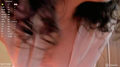 Claire online show from December 19, 6:58 pm