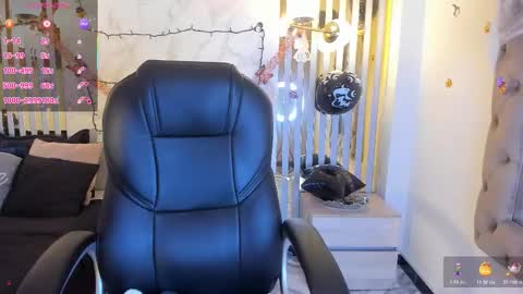 Snapshot of oriana_gh chatting on October 20, 3:55 am oriana_gh online show from October 20, 3:55 am