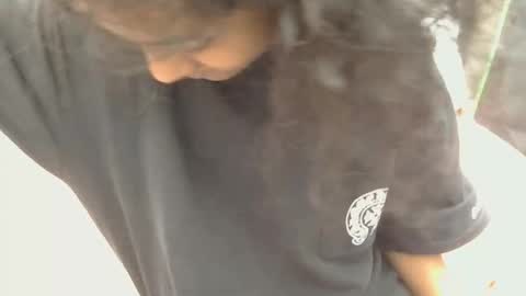 originalcali95 online show from March 8, 3:43 am