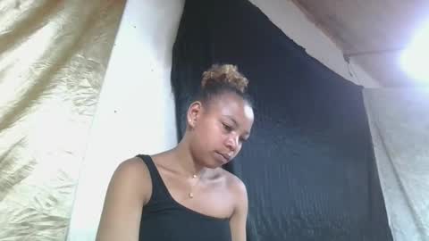 ornellahhh online show from January 17, 10:13 am