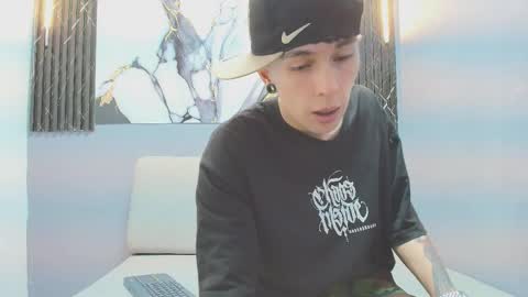 orus_241 online show from October 10, 8:03 pm