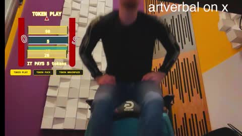 Snapshot of oscarsavage chatting on October 14, 10:35 pm Oscar Steel Savage online show from October 14, 10:35 pm