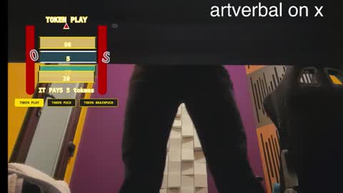 Snapshot of oscarsavage chatting on October 15, 11:05 pm Oscar Steel Savage online show from October 15, 11:05 pm