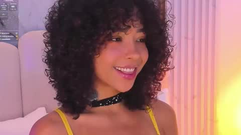 Oshun  online show from November 4, 12:50 pm