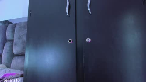 vella online show from April 6, 5:36 pm