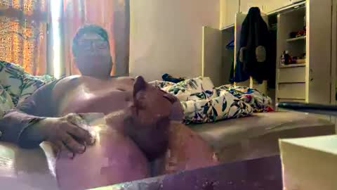 Oskar A. online show from January 12, 4:40 pm