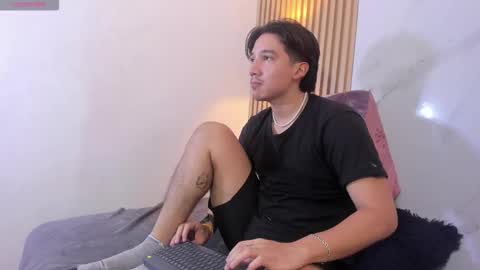 Otto Andrew online show from February 3, 7:40 pm