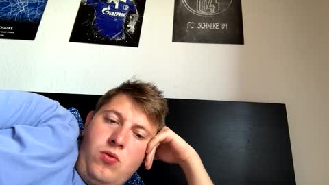 outflayd online show from May 2, 12:11 pm