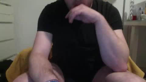  92 online show from February 1, 6:27 pm