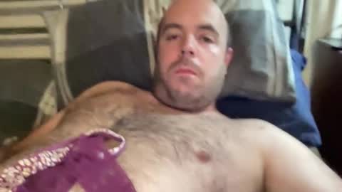 Snapshot of owenfn2 chatting on October 3, 6:43 am Owen2022 online show from October 3, 6:43 am