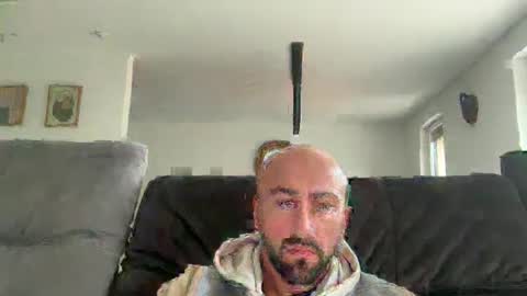 oxlade59 online show from October 25, 8:02 am