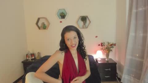 Paloma  online show from February 14, 9:06 pm