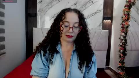You can call me Mommy Goddess Queen online show from June 19, 8:26 pm
