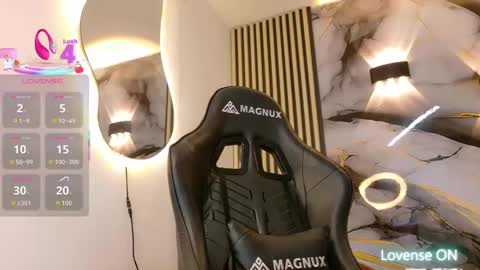 Pam online show from September 15, 6:20 pm