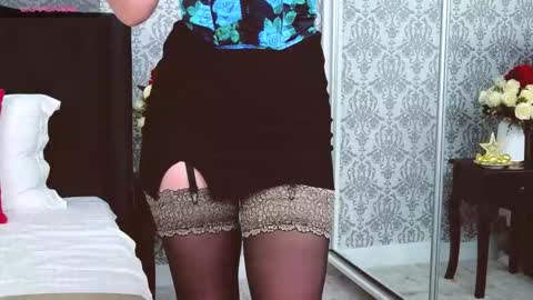 Pam online show from February 4, 9:40 pm