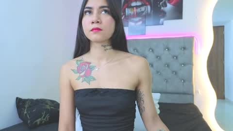 pamela23_ online show from April 22, 12:34 pm