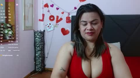pamela_echeverria online show from May 7, 11:39 am
